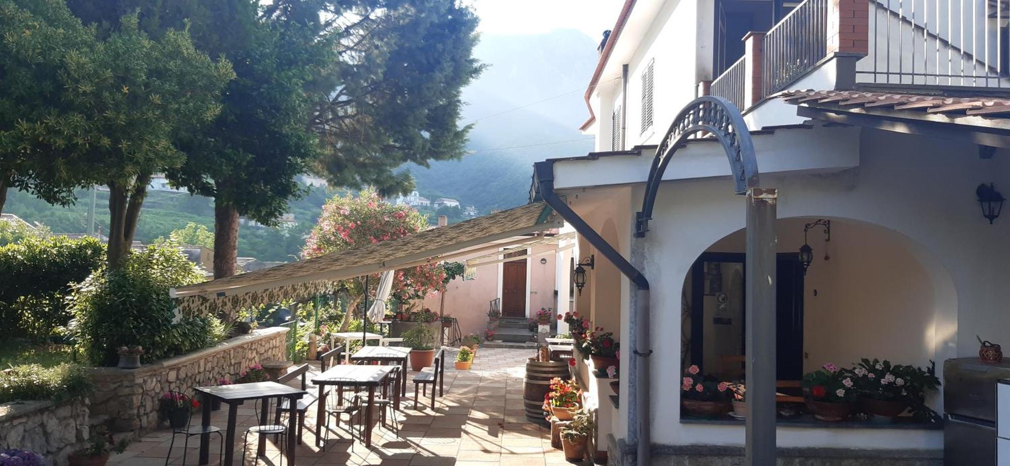 Agriturismo Mare E Monti ตรามอนติ ภายนอก รูปภาพ