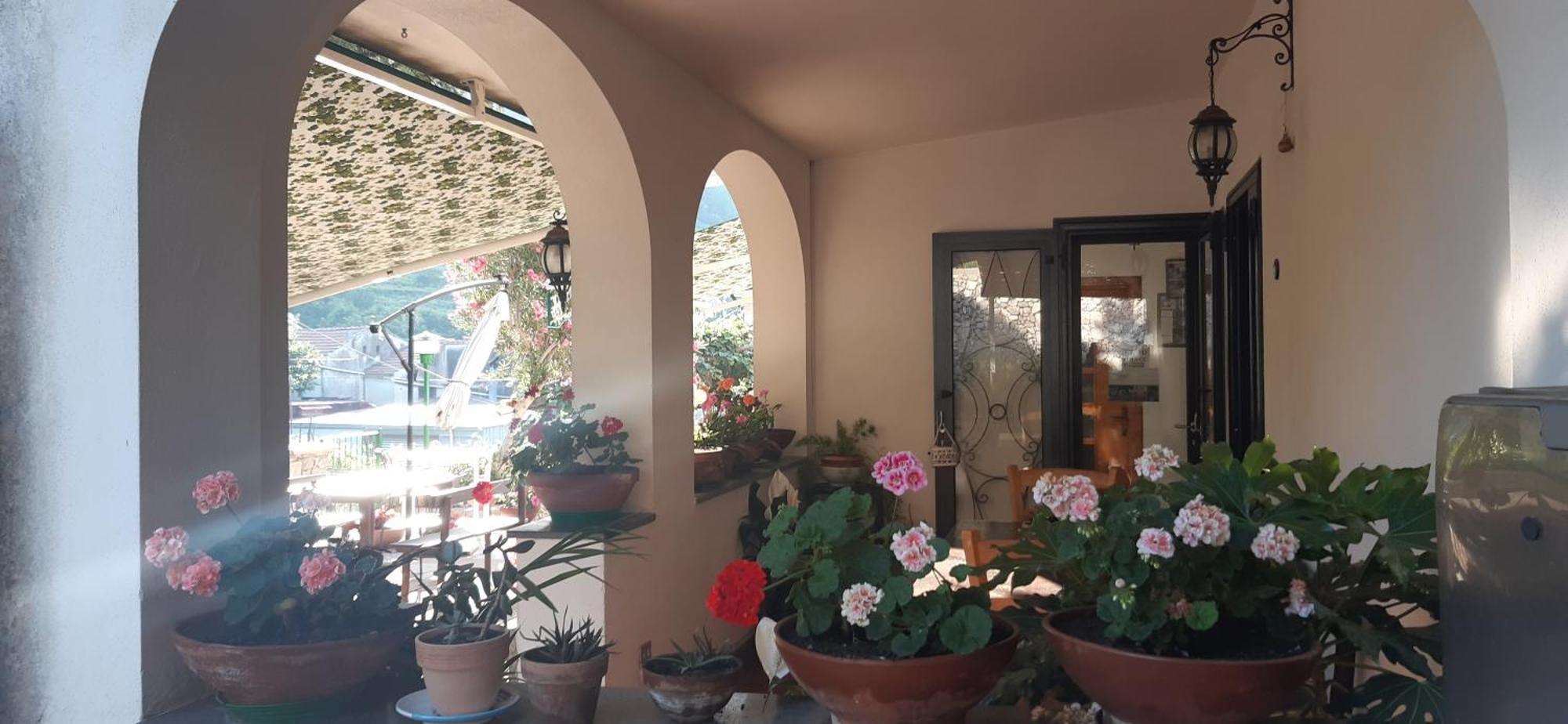 Agriturismo Mare E Monti ตรามอนติ ภายนอก รูปภาพ