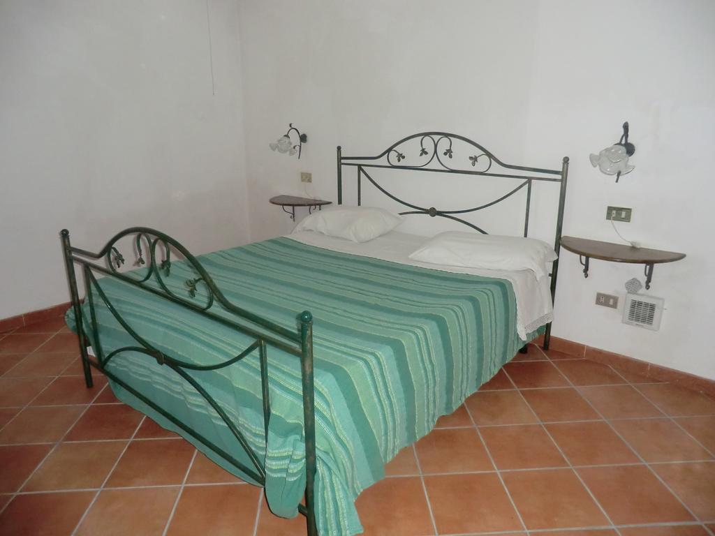 Agriturismo Mare E Monti ตรามอนติ ห้อง รูปภาพ