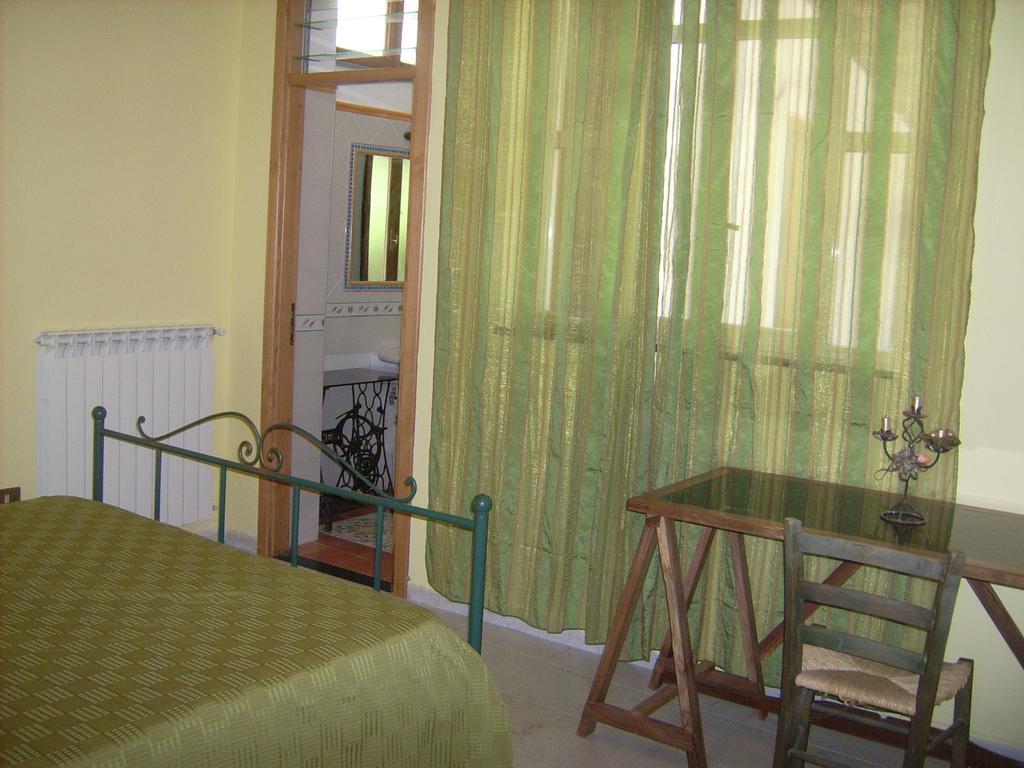 Agriturismo Mare E Monti ตรามอนติ ห้อง รูปภาพ